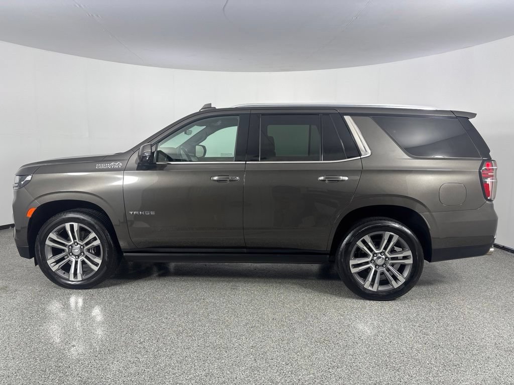 Used 2021 Chevrolet Tahoe High Country w/ Premium Package AWD/4WD image 6