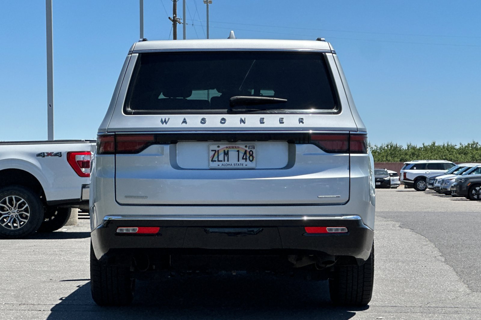 Certified 2022 Jeep Wagoneer Series II AWD/4WD image 5