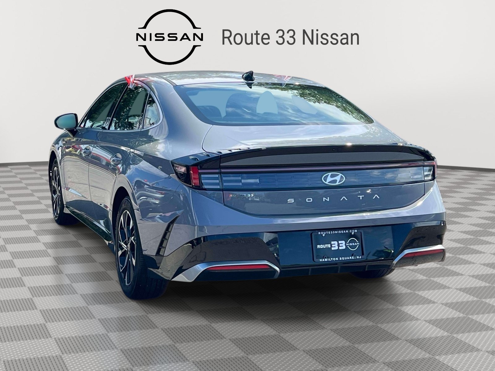 Used 2025 Hyundai Sonata SEL FWD image 3