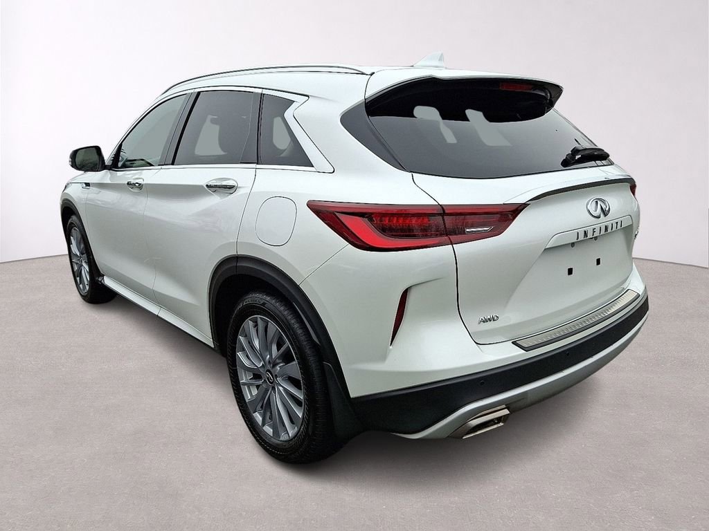 Used 2023 INFINITI QX50 Luxe AWD/4WD image 5