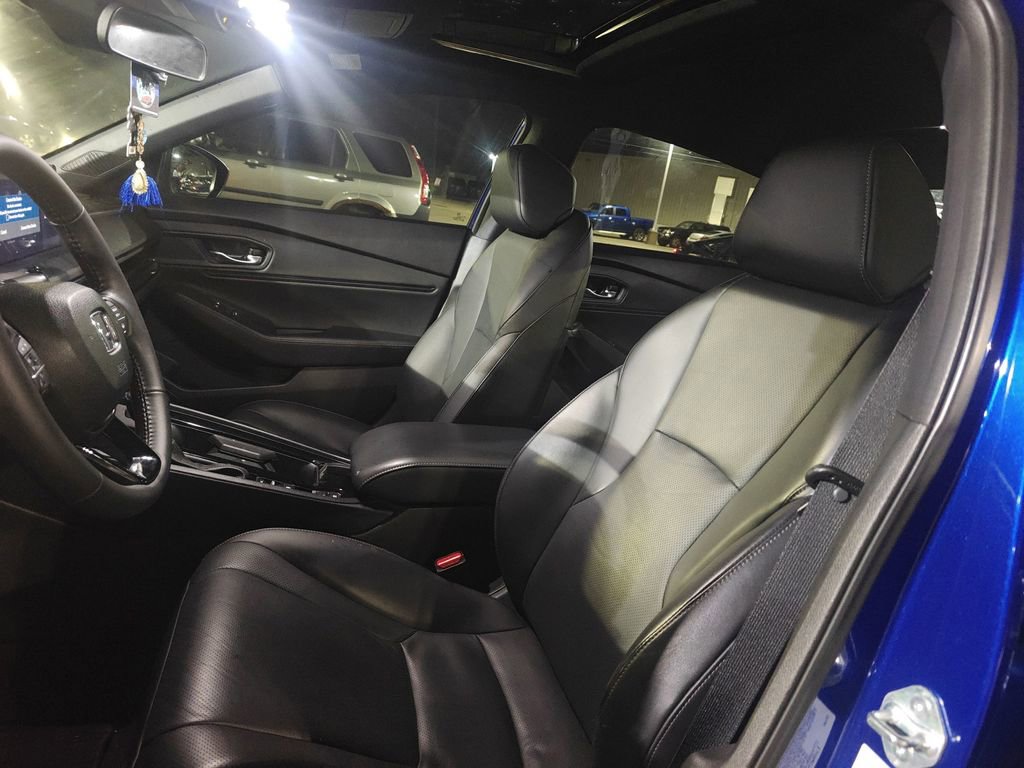 Used 2023 Honda Accord Sport image 7
