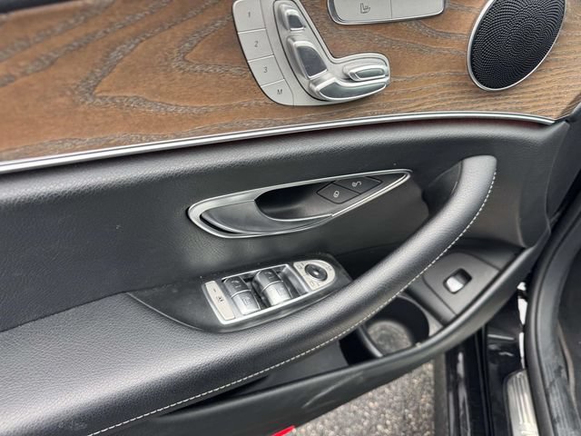 Used 2022 Mercedes-Benz E 350 Sedan image 21