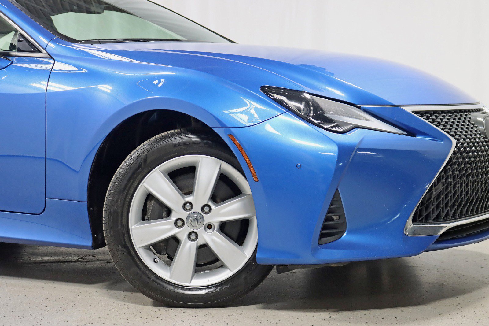 Used 2019 Lexus RC 300 AWD w/ Premium Package image 5