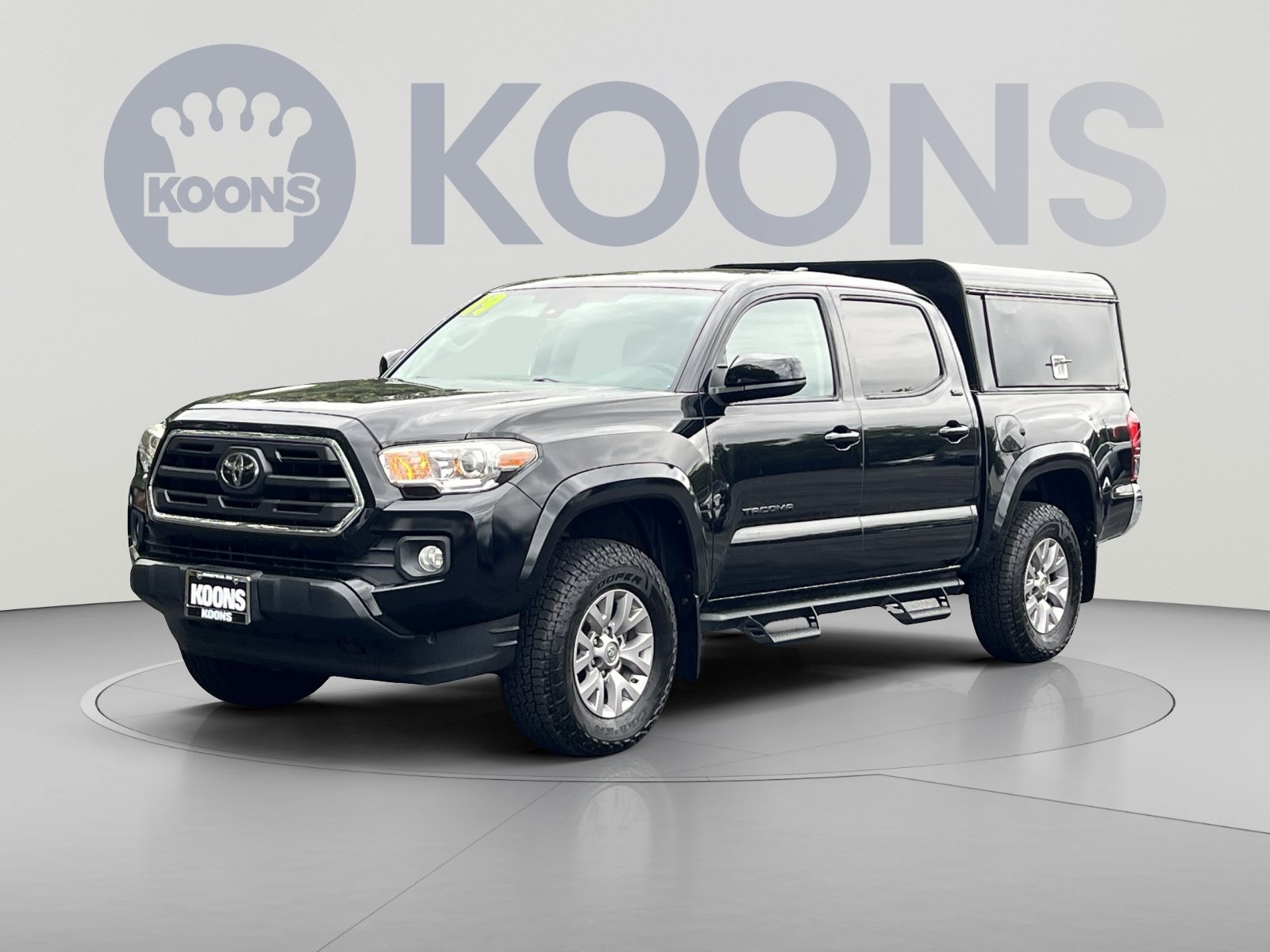 Used 2019 Toyota Tacoma SR5 AWD/4WD image 1
