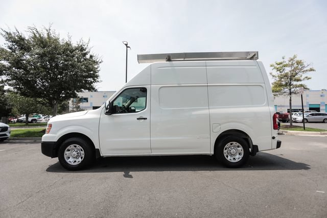 Used 2021 Nissan NV 3500 SV RWD image 11