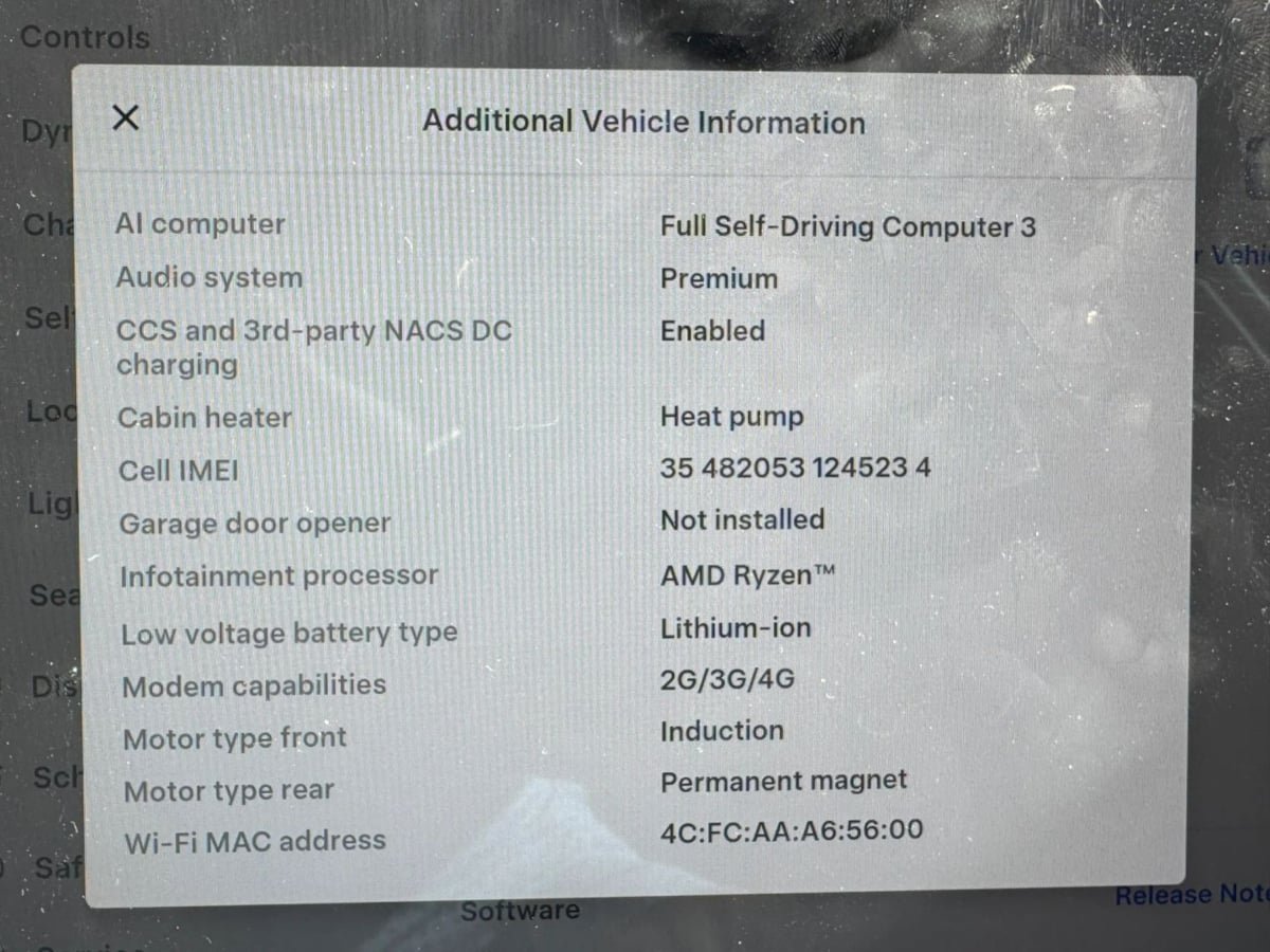 Used 2023 Tesla Model Y Long Range AWD/4WD image 25