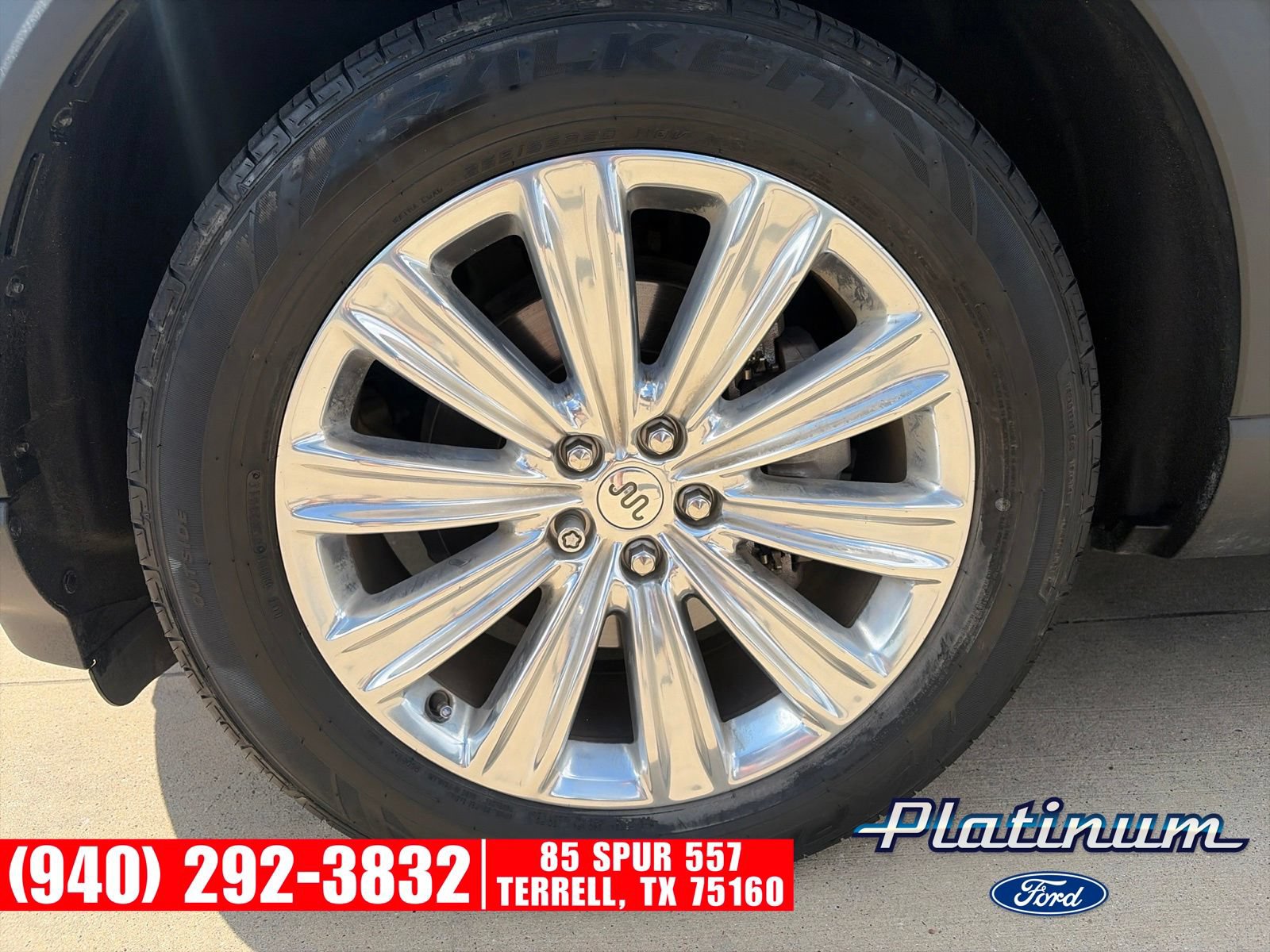 Certified 2022 Ford Explorer King Ranch w/ Technology Package AWD/4WD image 9