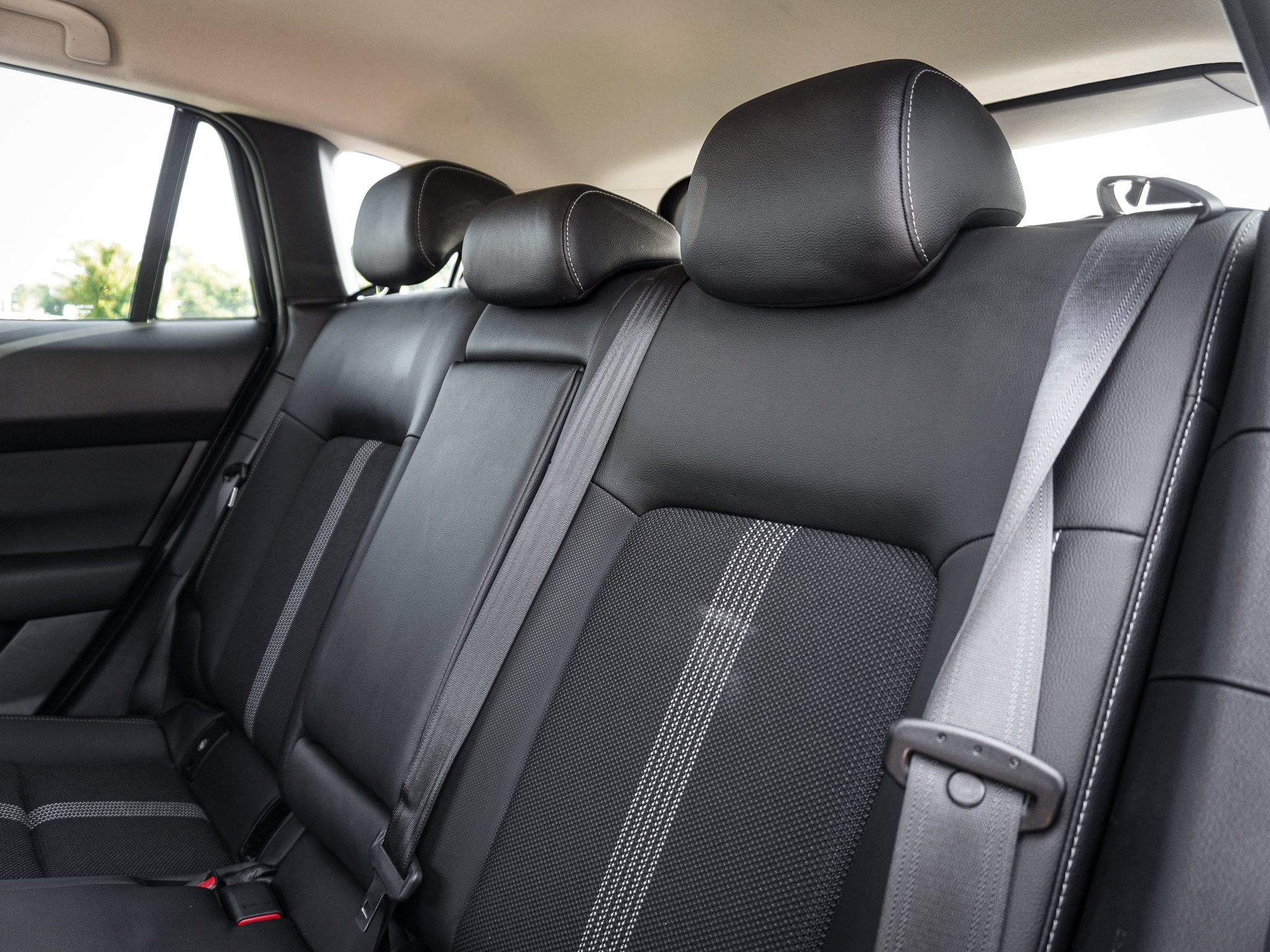 Certified 2025 MAZDA CX-50 AWD 2.5 S w/ Cargo Package image 31