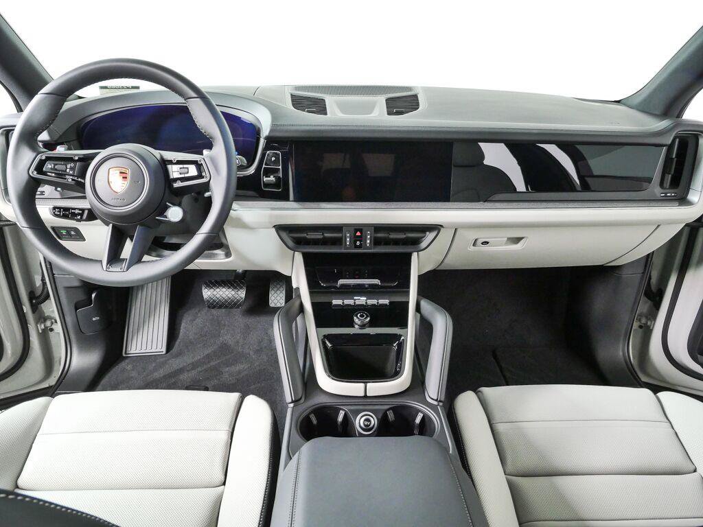 New 2026 Porsche Cayenne AWD/4WD image 19