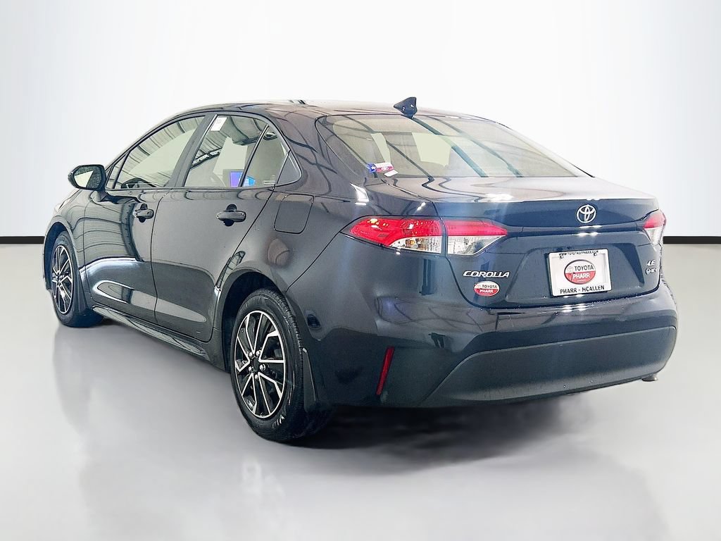 Used 2026 Toyota Corolla LE FWD image 7