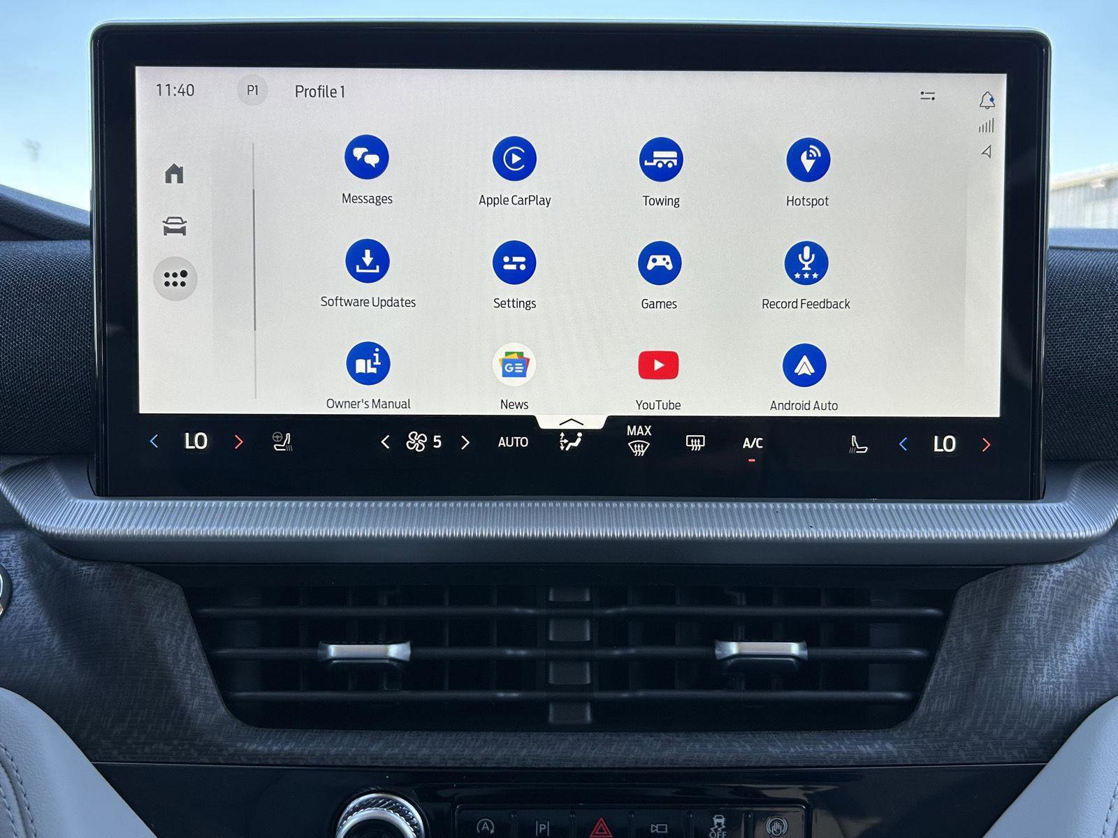 New 2026 Ford Explorer Platinum w/ LUX Leather Package image 5