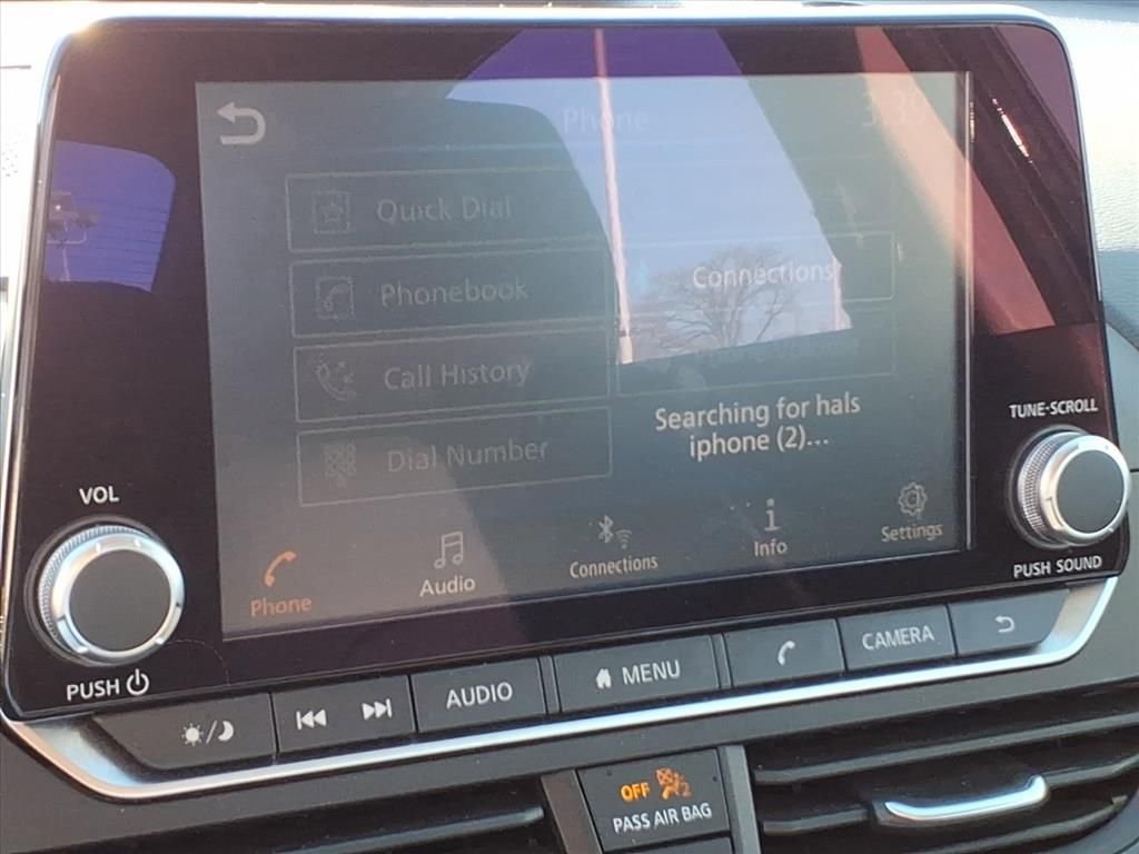 Used 2024 Nissan Altima 2.5 SV image 22