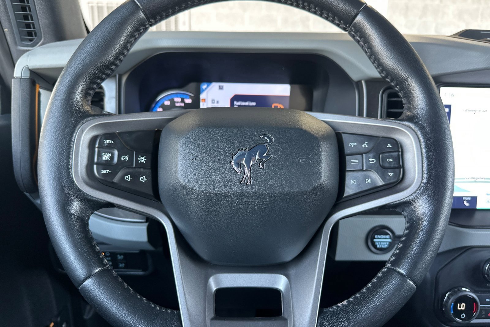 Used 2021 Ford Bronco Badlands image 23