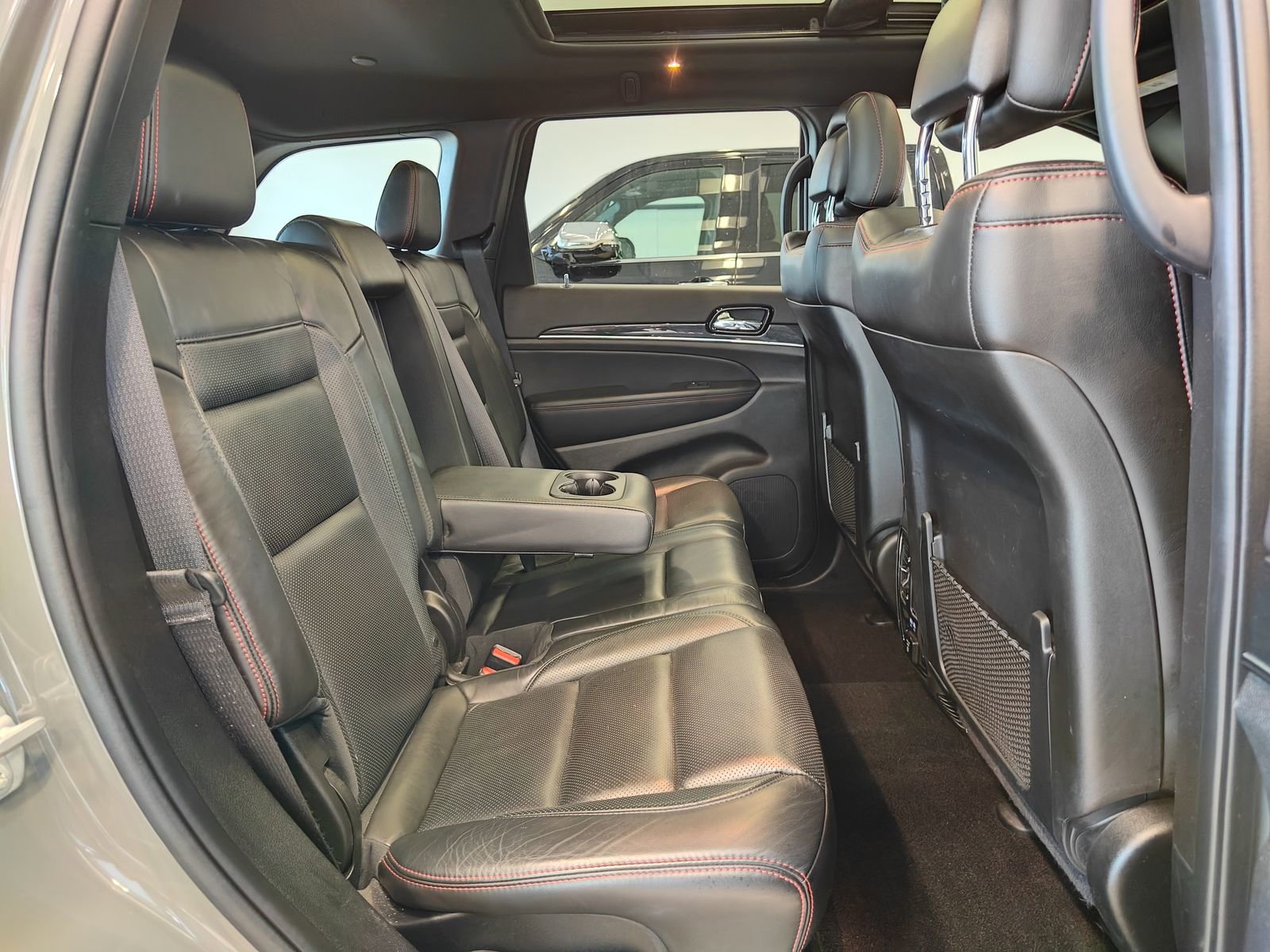 Used 2021 Jeep Grand Cherokee Trailhawk w/ Trailhawk Luxury Group image 17