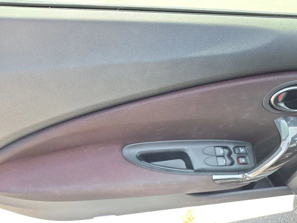 Used 2013 Honda CR-Z EX image 29