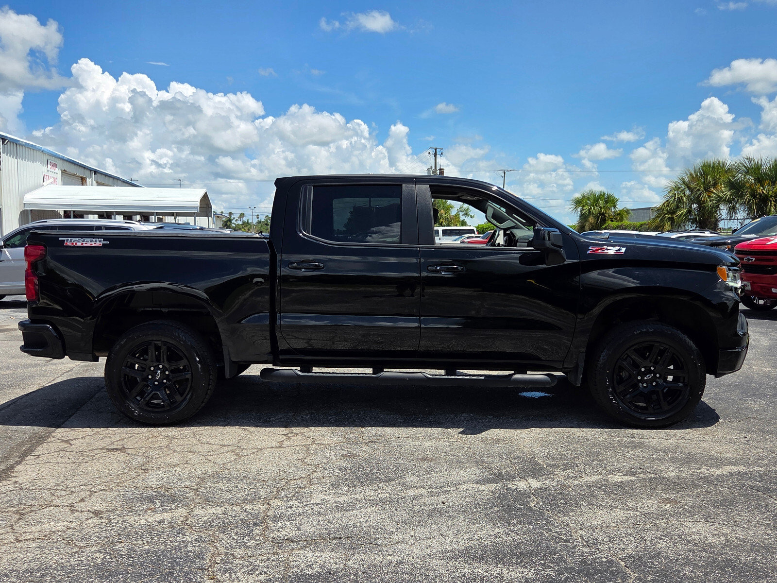 Certified 2025 Chevrolet Silverado 1500 LT Trail Boss w/ Convenience Package II AWD/4WD image 6
