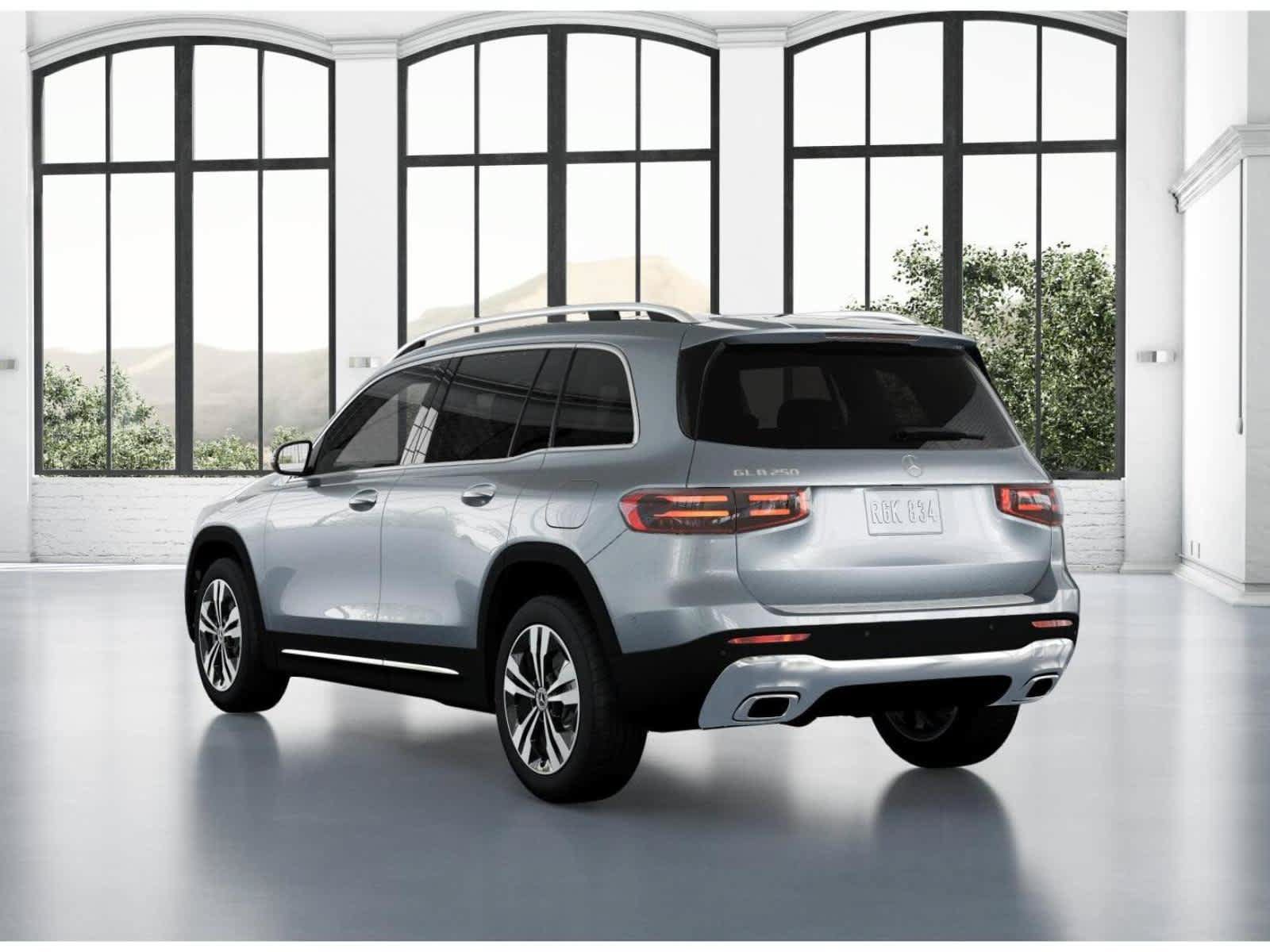Used 2026 Mercedes-Benz GLB 250 image 27