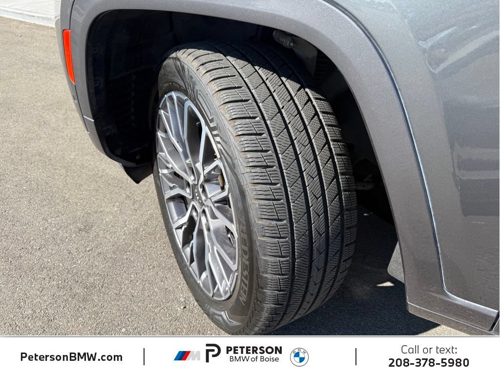 Used 2023 Jeep Grand Cherokee L Summit AWD/4WD image 42