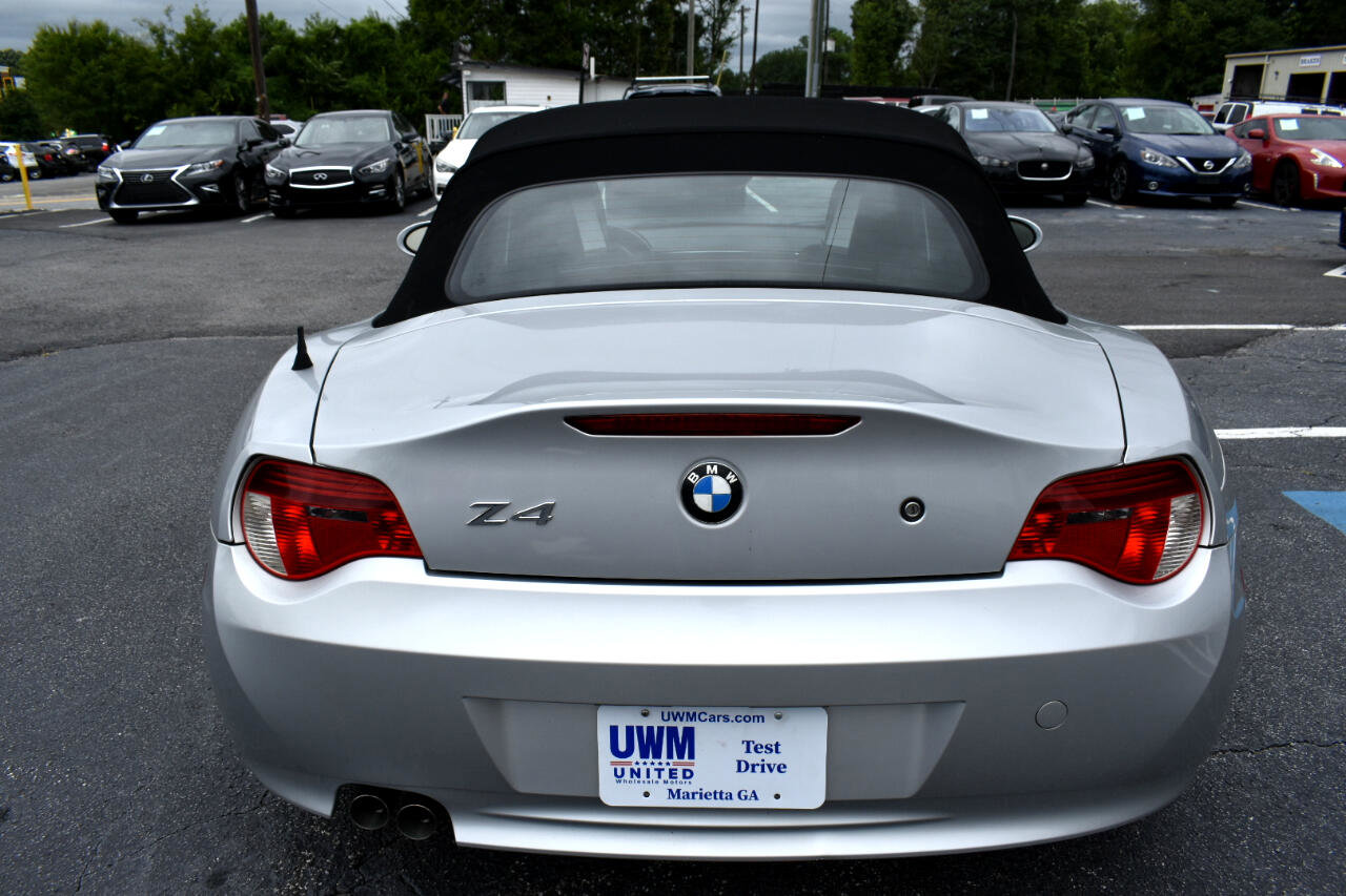 Used 2006 BMW Z4 3.0i image 10