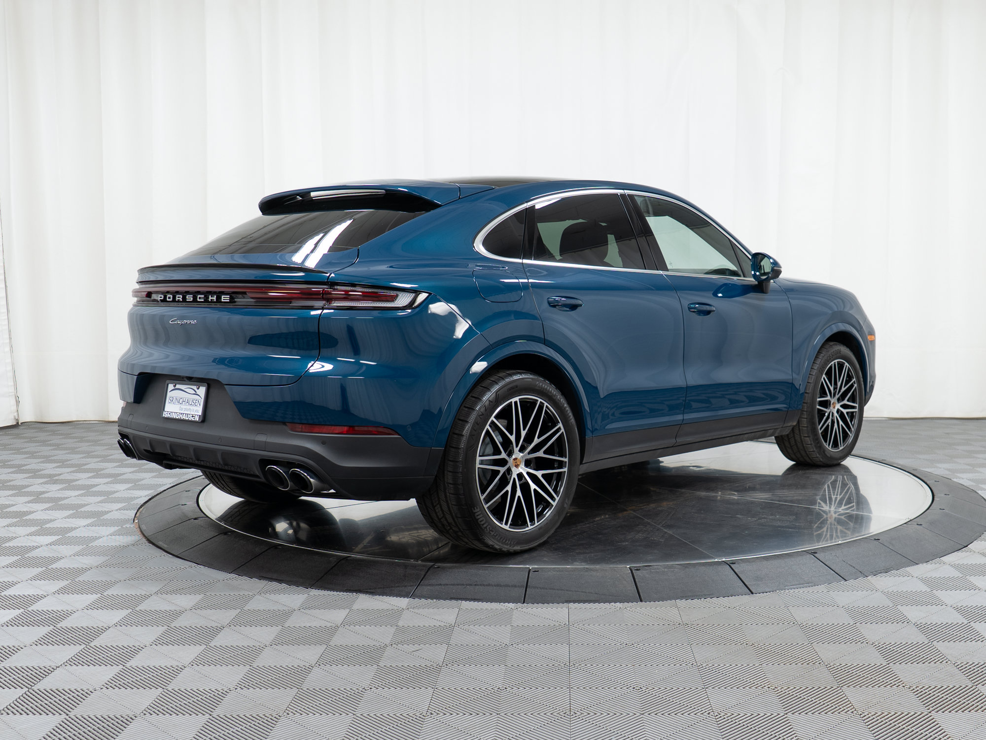 Certified 2026 Porsche Cayenne Coupe AWD/4WD image 7