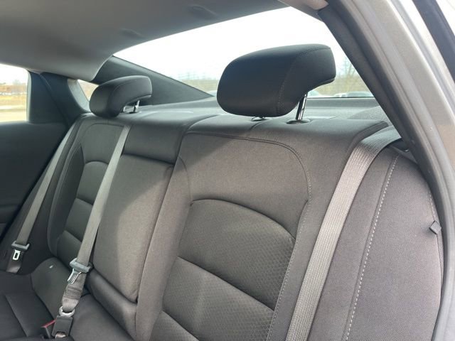 Used 2024 Chevrolet Malibu LT image 36