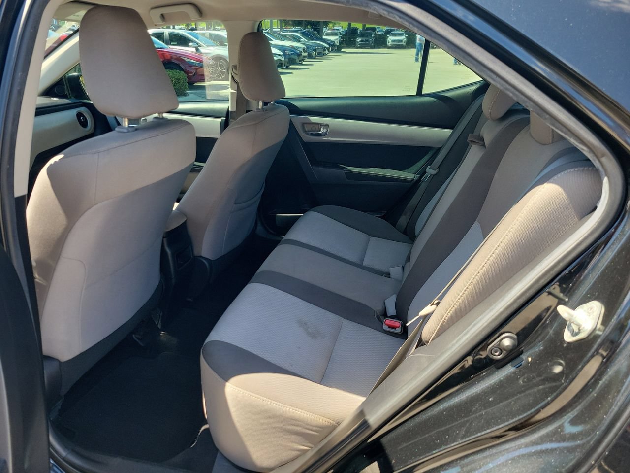 Used 2019 Toyota Corolla LE FWD image 10