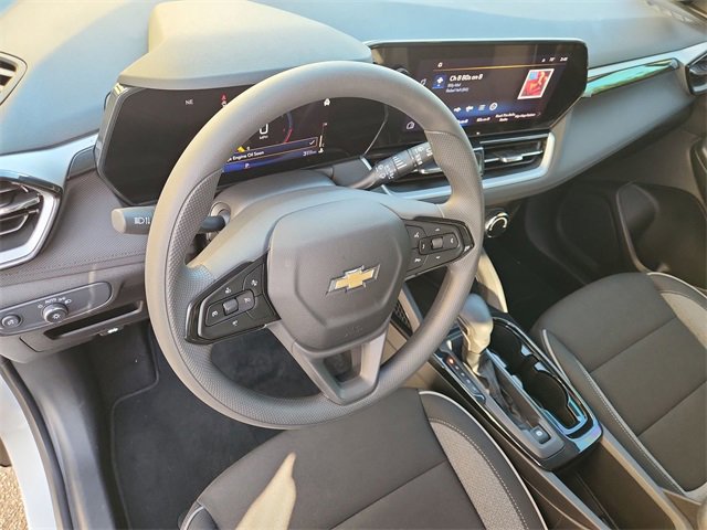 Certified 2024 Chevrolet TrailBlazer LT w/ Driver Confidence Package image 10