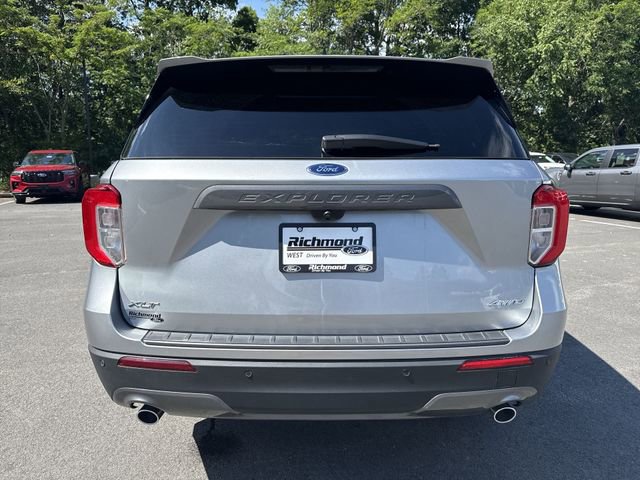 Used 2022 Ford Explorer XLT AWD/4WD image 7
