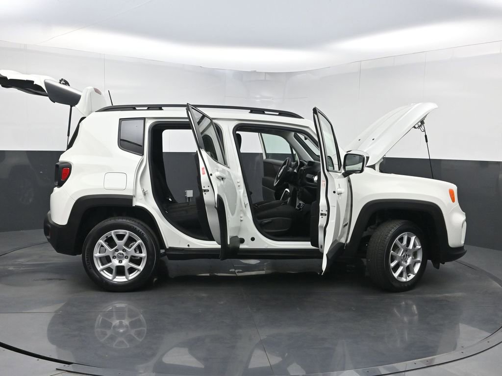 Used 2021 Jeep Renegade Latitude AWD/4WD image 34
