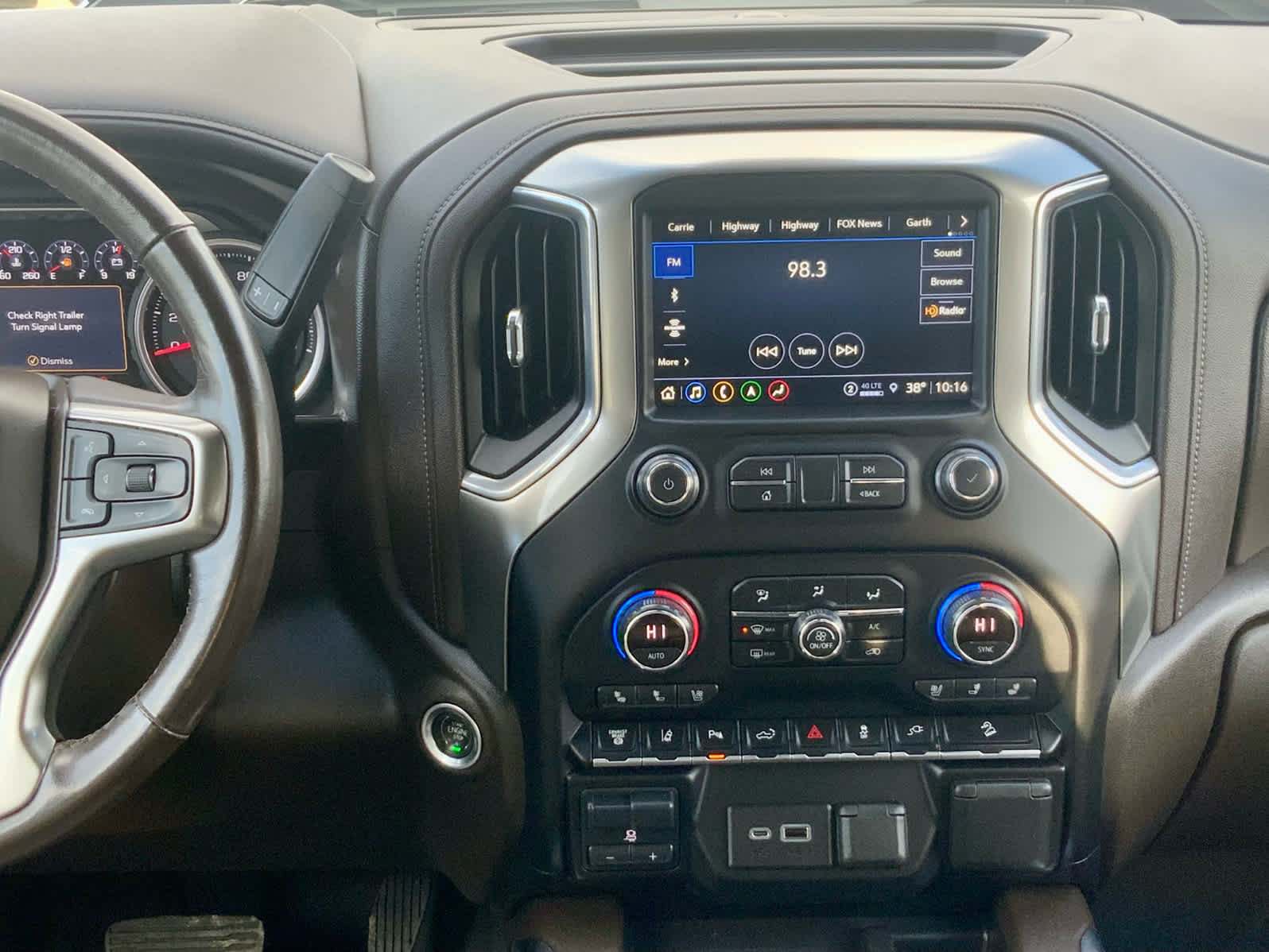 Used 2024 Chevrolet Silverado 2500 High Country image 41