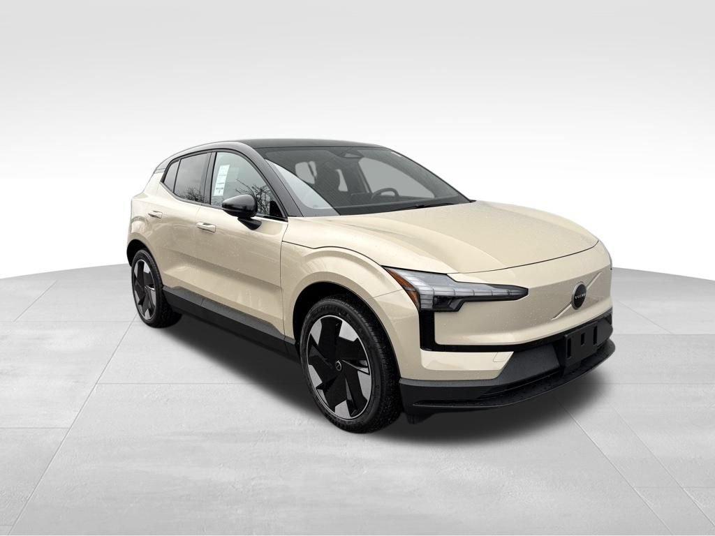 New 2026 Volvo EX30 Plus w/ Climate Package AWD/4WD image 7