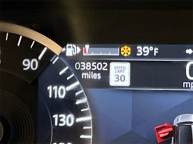 Used 2023 Land Rover Range Rover Velar R-Dynamic S image 24