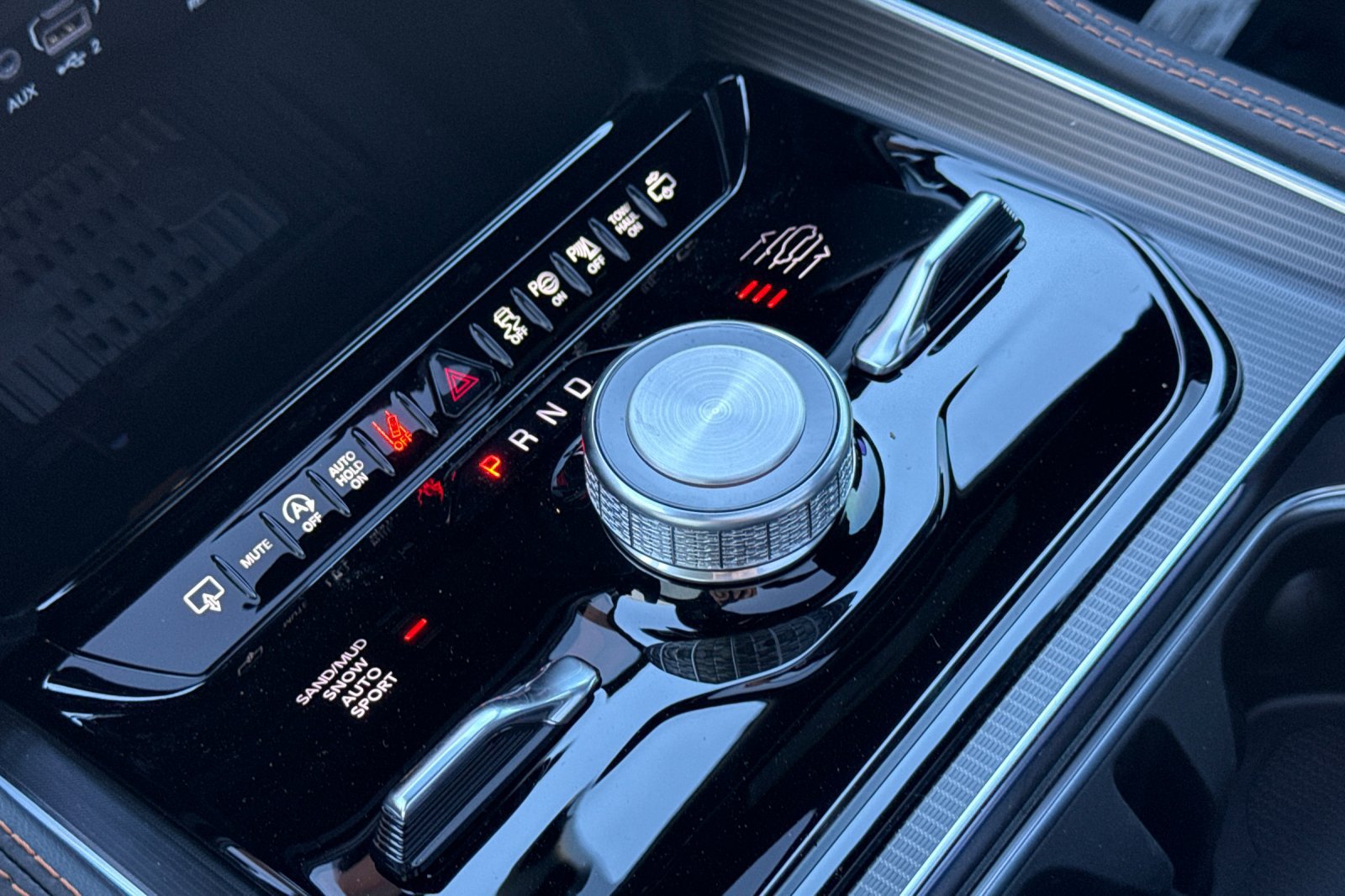 New 2026 Jeep Grand Wagoneer Summit AWD/4WD image 26