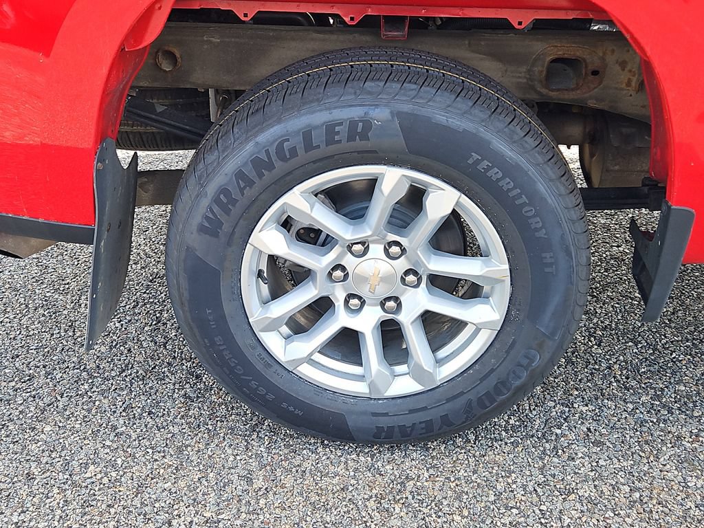 Certified 2022 Chevrolet Silverado 1500 LT AWD/4WD image 9