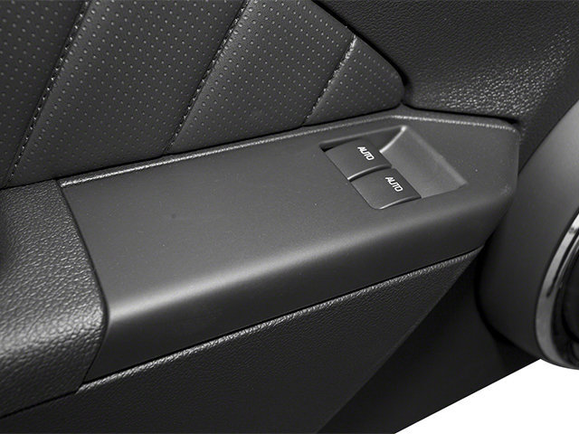 Used 2013 Ford Mustang GT Premium w/ Security Pkg RWD image 18