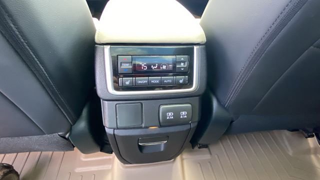 Used 2021 Subaru Ascent Limited w/ Technology Package image 14