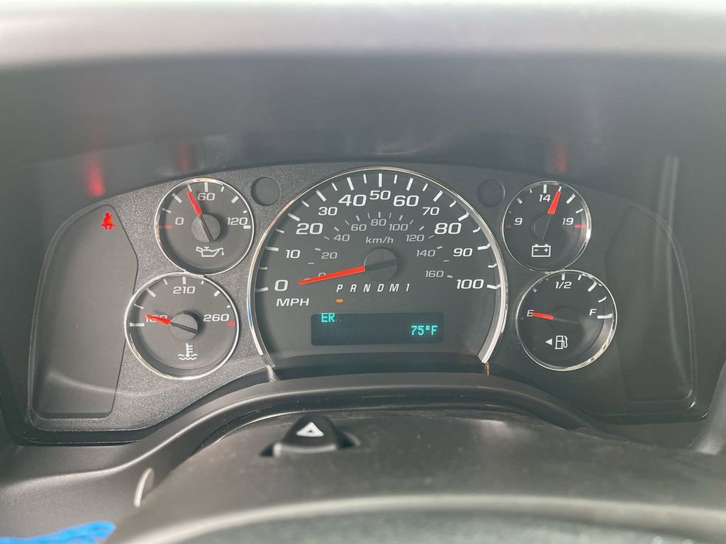 New 2026 Chevrolet Express 2500 Extended w/ Driver Convenience Package image 9