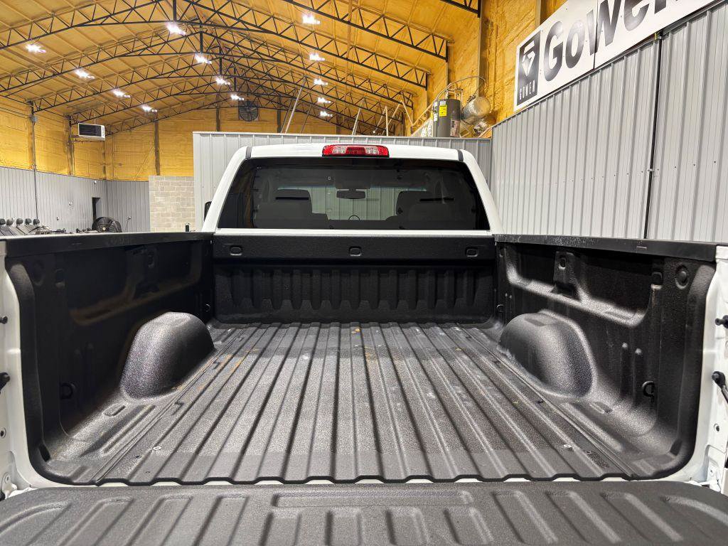 Used 2019 Chevrolet Silverado 2500 W/T AWD/4WD image 22
