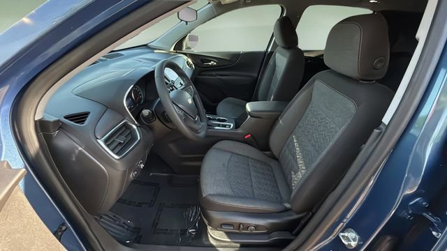 Used 2024 Chevrolet Equinox LT FWD image 18