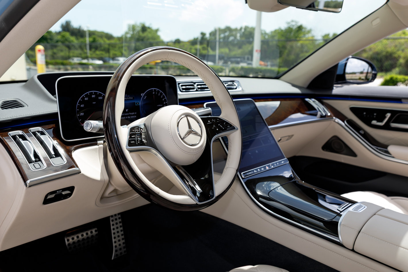 Used 2026 Mercedes-Benz S 580e 4MATIC Sedan image 31