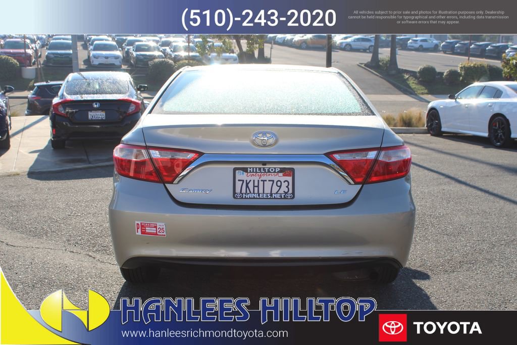 Used 2015 Toyota Camry LE FWD image 8