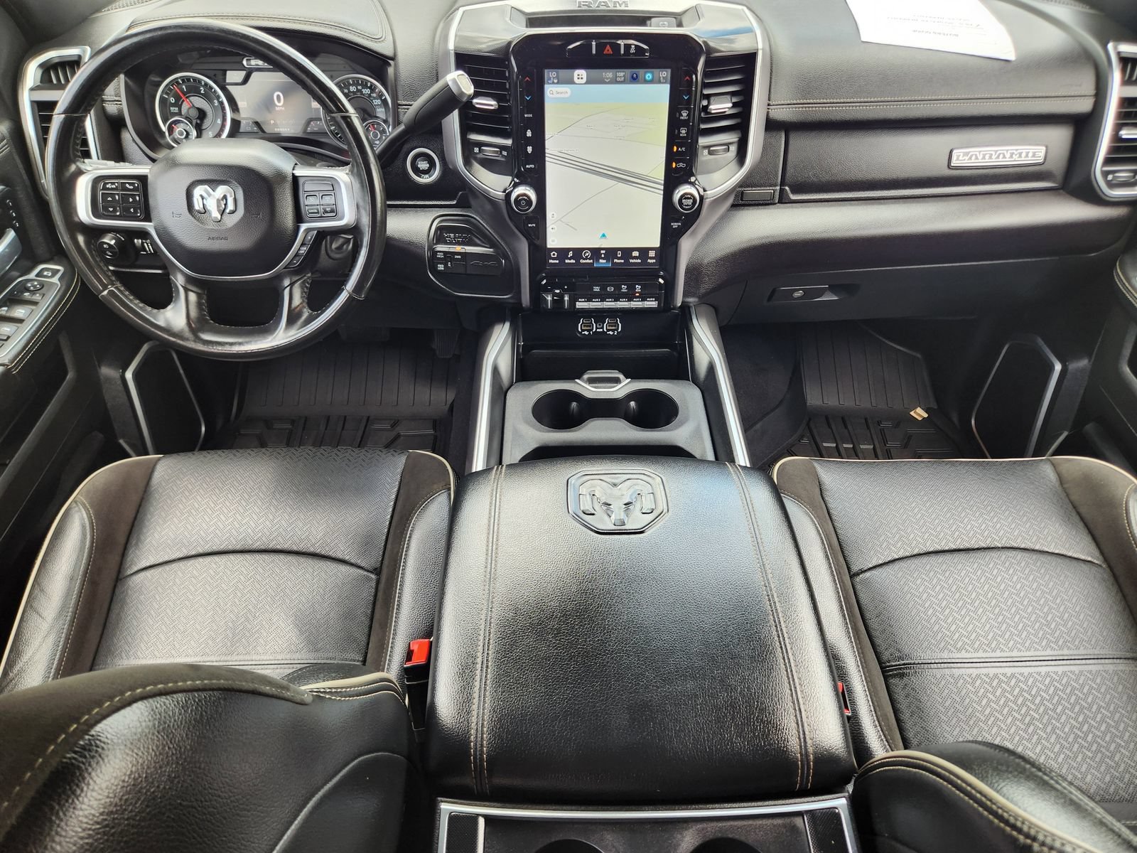 Used 2022 RAM 3500 Laramie w/ Night Edition AWD/4WD image 29