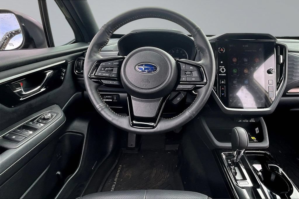 Used 2026 Subaru Forester Touring AWD/4WD image 8