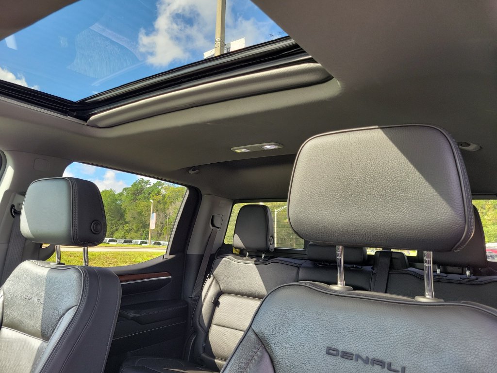 Used 2024 GMC Sierra 1500 Denali w/ Denali Reserve Package AWD/4WD image 21
