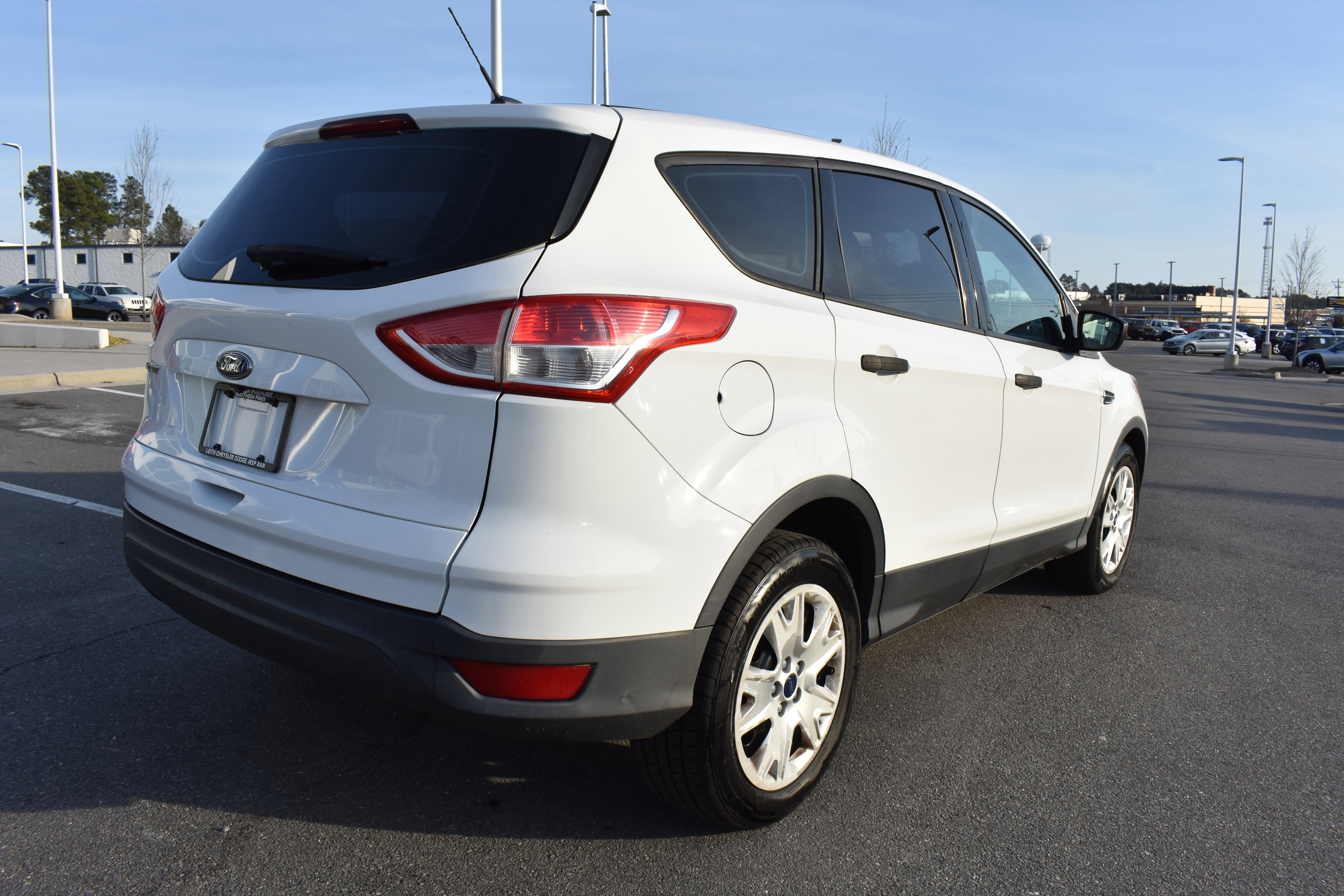 Used 2016 Ford Escape S image 9
