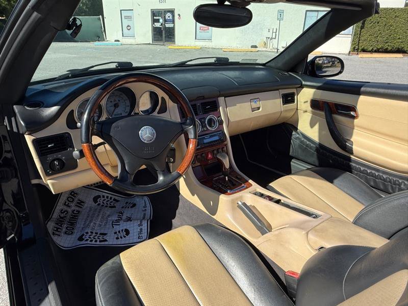 Used 2003 Mercedes-Benz SLK 320 image 8