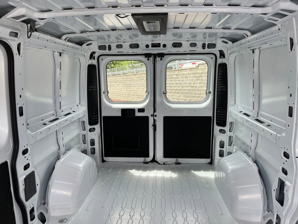 New 2026 RAM ProMaster 1500 w/ Convenience Group FWD image 23