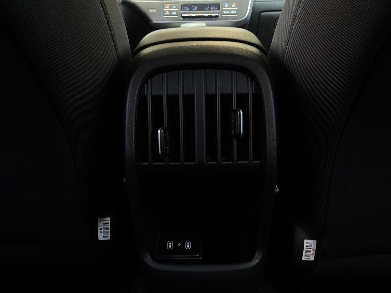 Used 2025 Hyundai Kona SEL FWD image 12