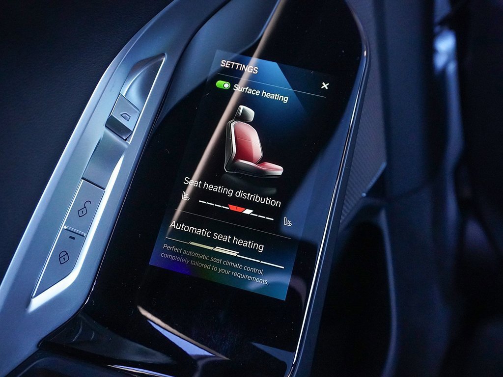 Used 2023 BMW 760i xDrive w/ Parking Assistance Package image 53