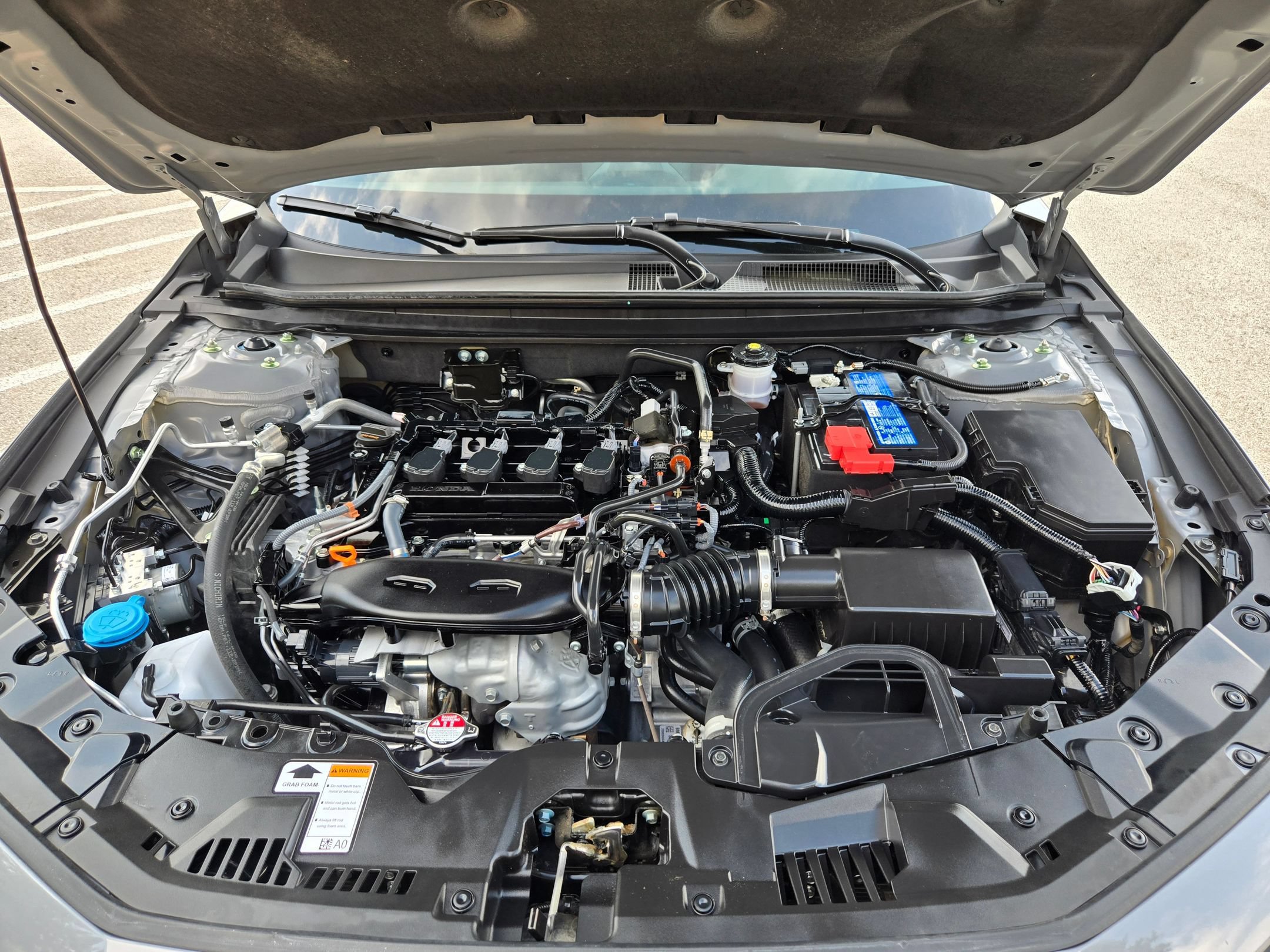 Used 2025 Honda Accord SE image 32